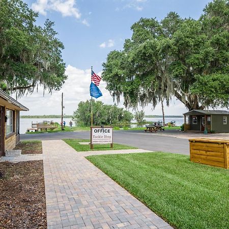 Idlewild Lodge And Rv Park Lake Panasoffkee Exterior photo